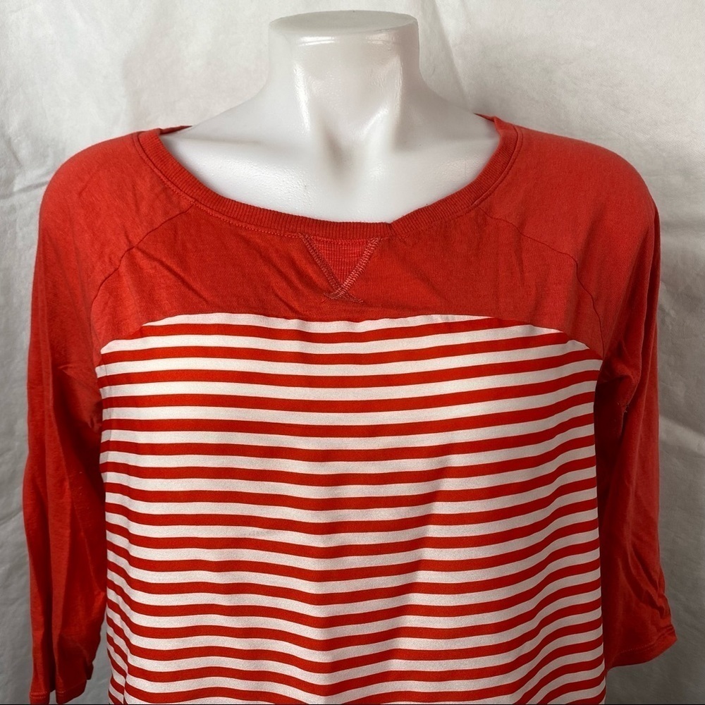 Express Coral Striped Top 3/4 Sleeve Top - Picture 2 of 10